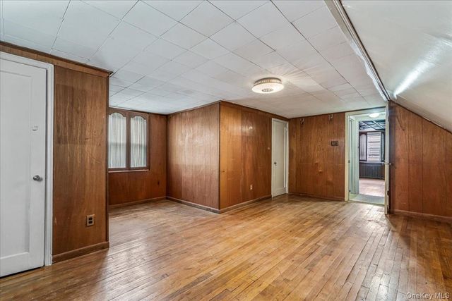 80-59 208th Street, Hollis Hills, NY 11427