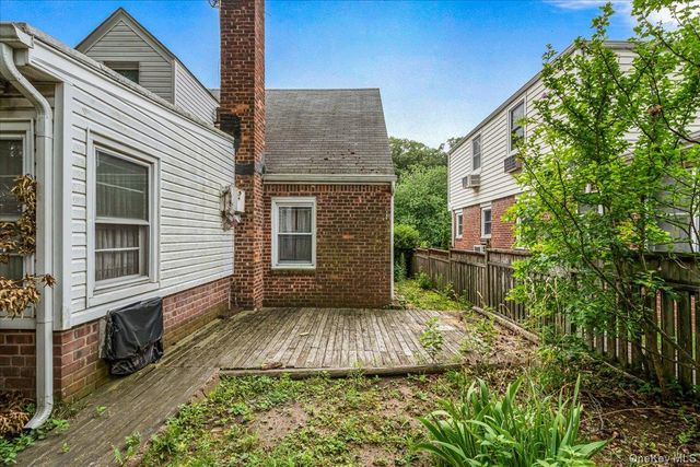 80-59 208th Street, Hollis Hills, NY 11427