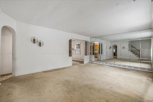 80-59 208th Street, Hollis Hills, NY 11427