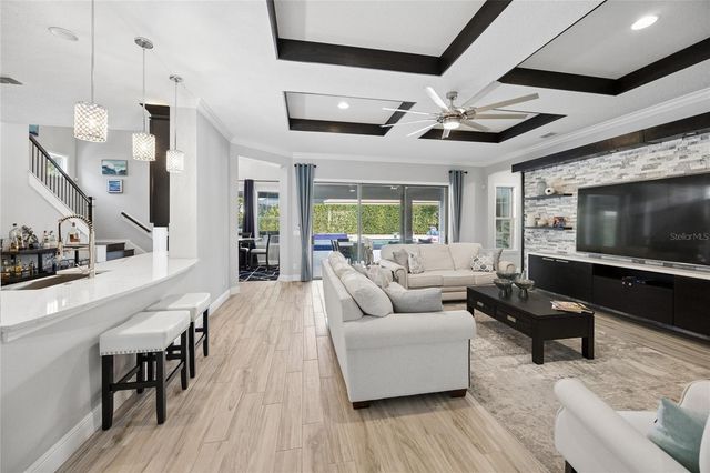 1316 ESTANCIA WOODS LOOP, Windermere, FL 34786