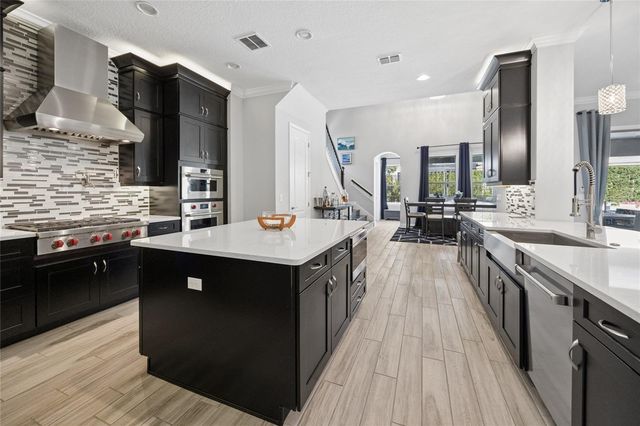 1316 ESTANCIA WOODS LOOP, Windermere, FL 34786