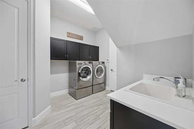 1316 ESTANCIA WOODS LOOP, Windermere, FL 34786