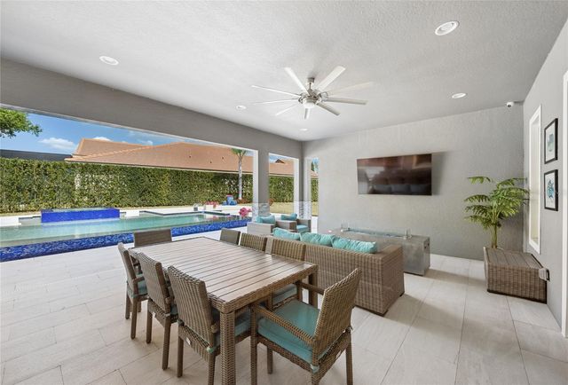 1316 ESTANCIA WOODS LOOP, Windermere, FL 34786