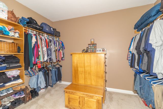 1715 E Twin Oak Boulevard, Greenfield, IN 46140