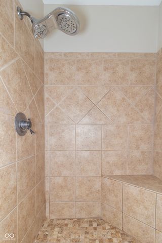 1715 E Twin Oak Boulevard, Greenfield, IN 46140