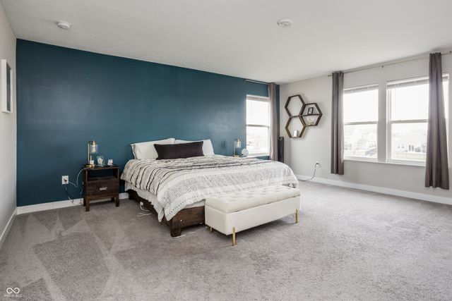 6962 Gem Creek Lane, Whitestown, IN 46075