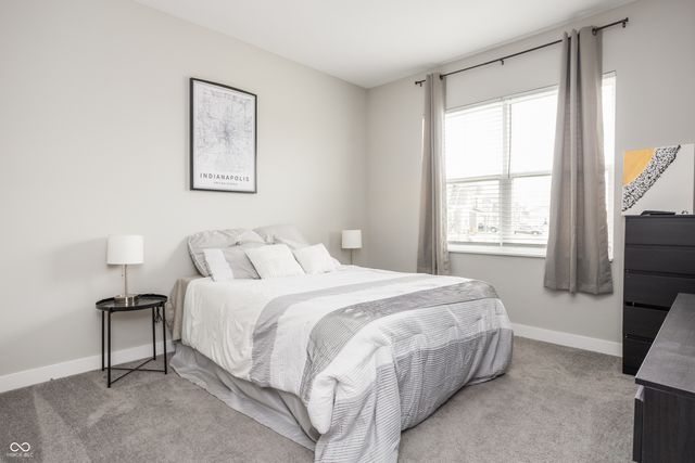 6962 Gem Creek Lane, Whitestown, IN 46075