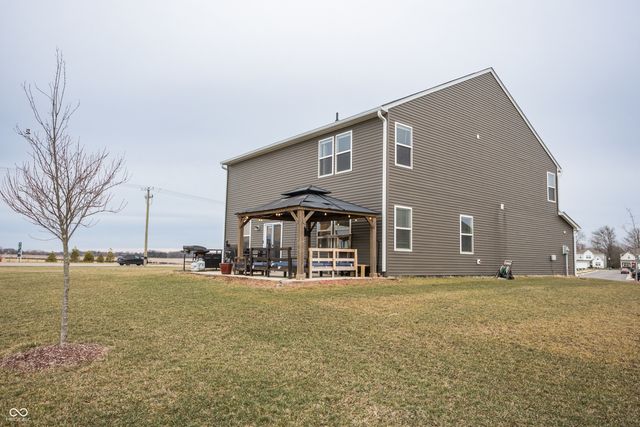 6962 Gem Creek Lane, Whitestown, IN 46075