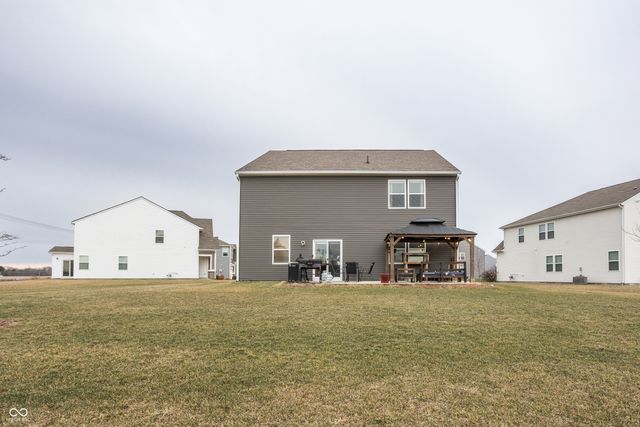 6962 Gem Creek Lane, Whitestown, IN 46075