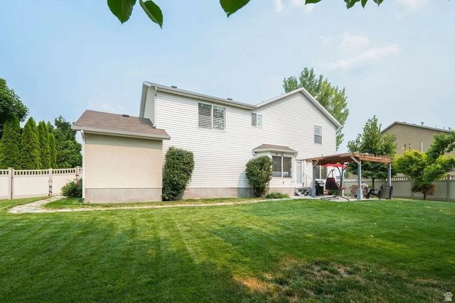 942 S COYOTE CV, Lehi, UT 84043