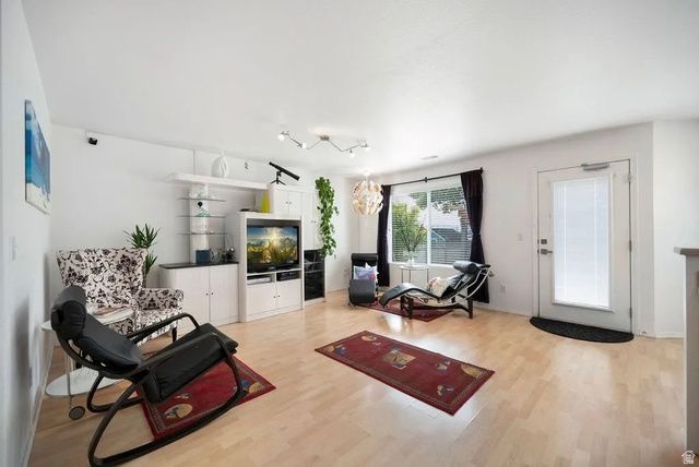 942 S COYOTE CV, Lehi, UT 84043
