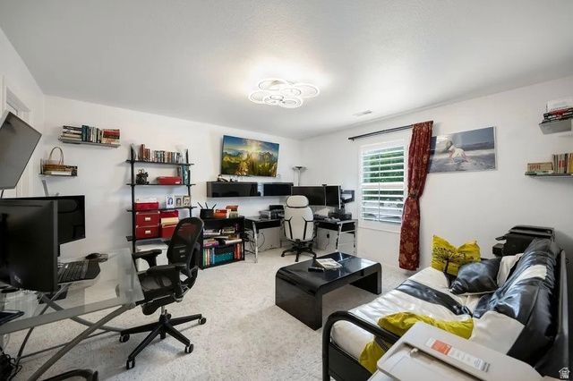 942 S COYOTE CV, Lehi, UT 84043