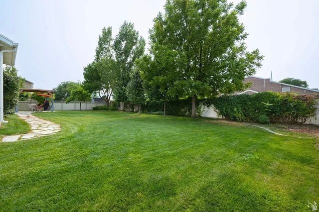 942 S COYOTE CV, Lehi, UT 84043