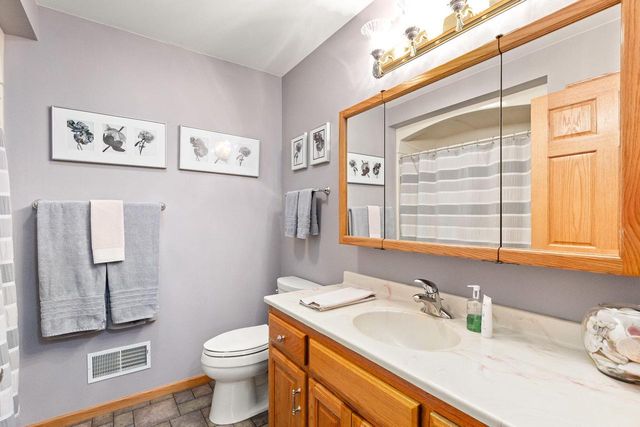 7078 Timblin DRIVE, West Bend, WI 53090