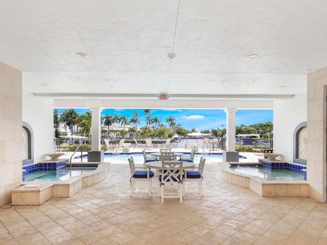 3028 Waterside Circle, Boynton Beach, FL 33435