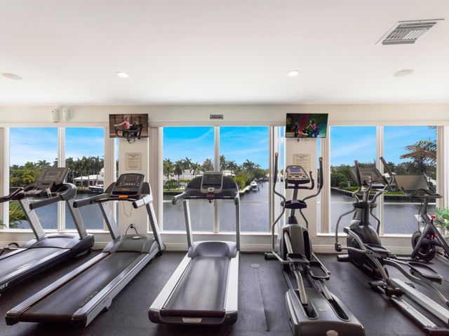 3028 Waterside Circle, Boynton Beach, FL 33435
