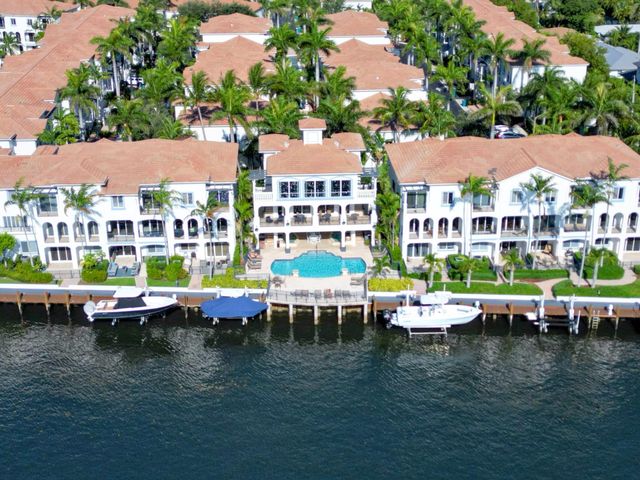 3028 Waterside Circle, Boynton Beach, FL 33435