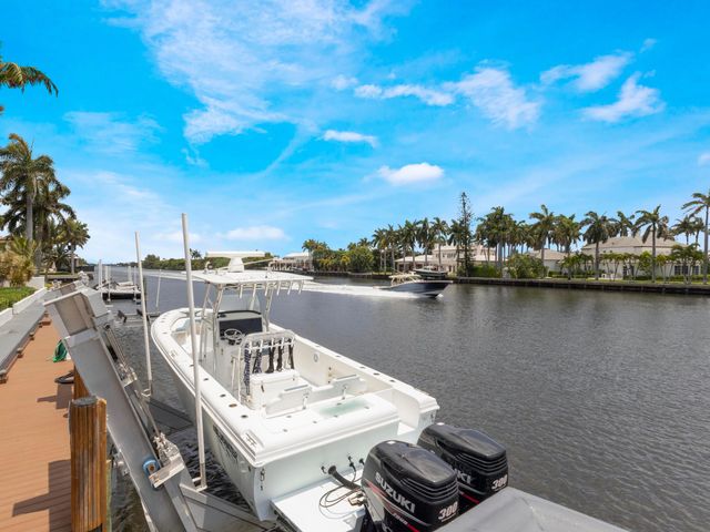 3028 Waterside Circle, Boynton Beach, FL 33435