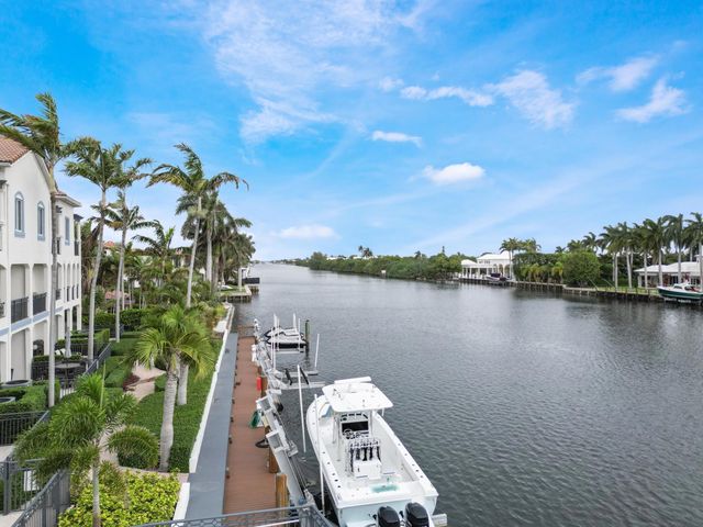 3028 Waterside Circle, Boynton Beach, FL 33435