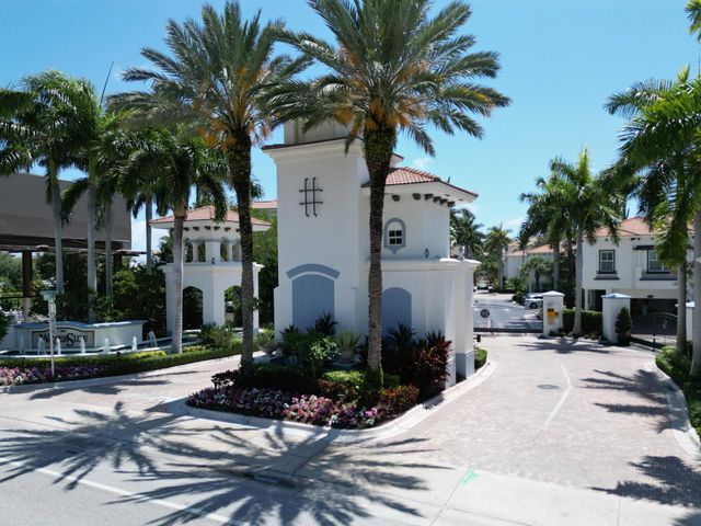 3028 Waterside Circle, Boynton Beach, FL 33435
