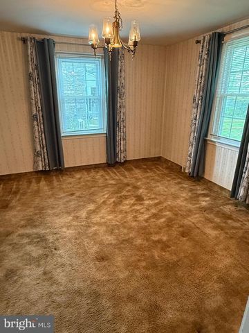 23 W WOODLAND AVE, Springfield, PA 19064