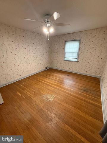 23 W WOODLAND AVE, Springfield, PA 19064