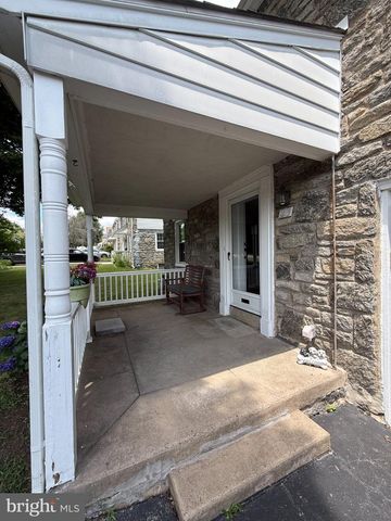 23 W WOODLAND AVE, Springfield, PA 19064