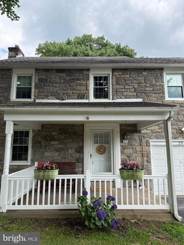 23 W WOODLAND AVE, Springfield, PA 19064