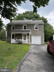 23 W WOODLAND AVE, Springfield, PA 19064