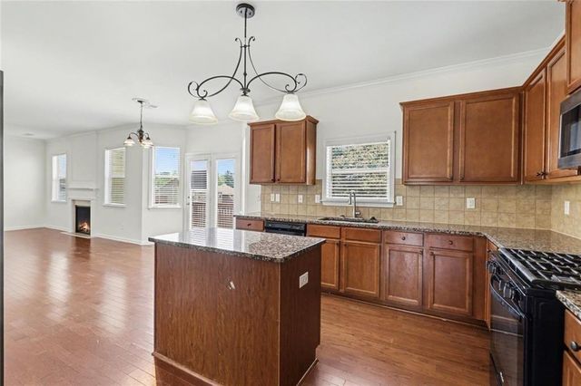687 Ivy Chase Loop, Dallas, GA 30157