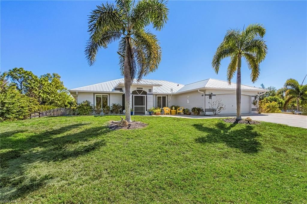 11890 Oscoda CT, Bokeelia, FL 33922