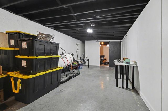 38249 N Jean Court, Westland, MI 48186