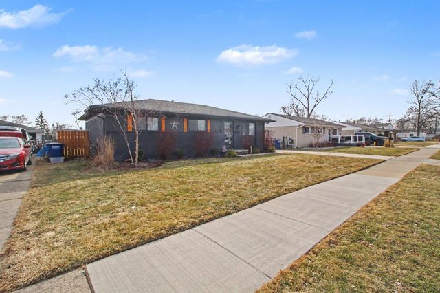 38249 N Jean Court, Westland, MI 48186