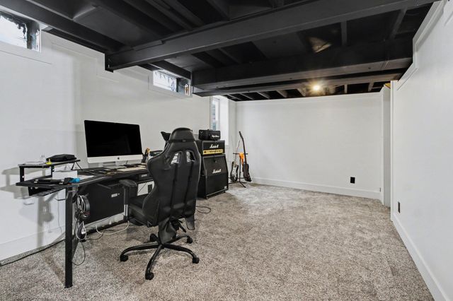 38249 N Jean Court, Westland, MI 48186