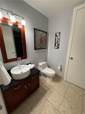 4525 DEAN MARTIN Drive 1801, Las Vegas, NV 89103