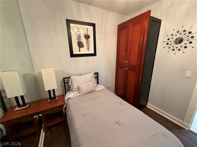 4525 DEAN MARTIN Drive 1801, Las Vegas, NV 89103