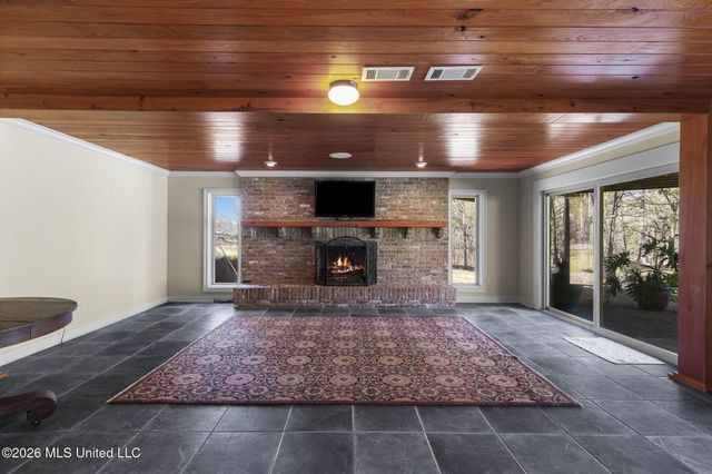 6145 Wirtz Road, Flowood, MS 39232