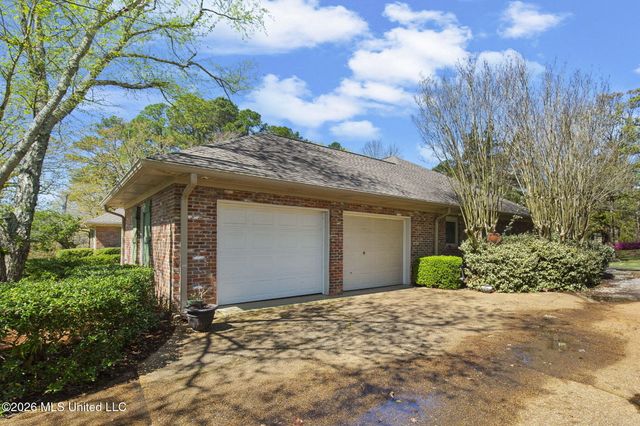6145 Wirtz Road, Flowood, MS 39232