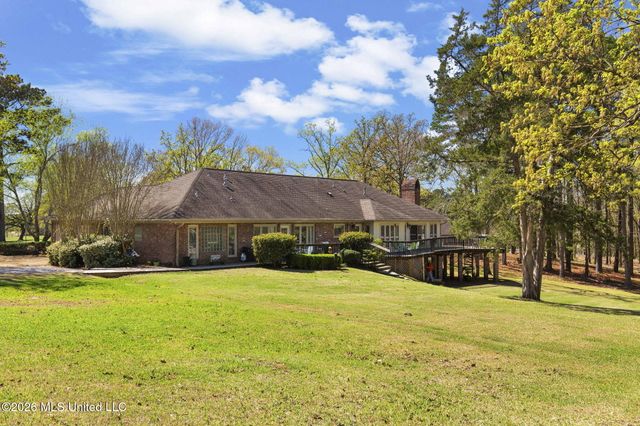 6145 Wirtz Road, Flowood, MS 39232