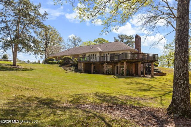 6145 Wirtz Road, Flowood, MS 39232