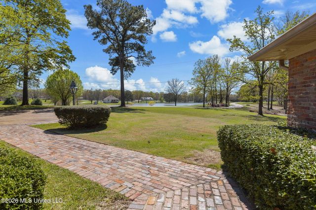 6145 Wirtz Road, Flowood, MS 39232