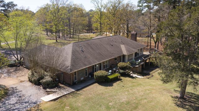 6145 Wirtz Road, Flowood, MS 39232