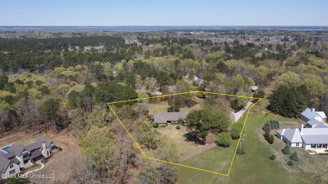 6145 Wirtz Road, Flowood, MS 39232