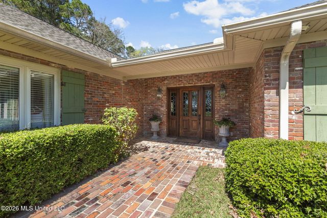 6145 Wirtz Road, Flowood, MS 39232