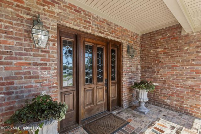 6145 Wirtz Road, Flowood, MS 39232