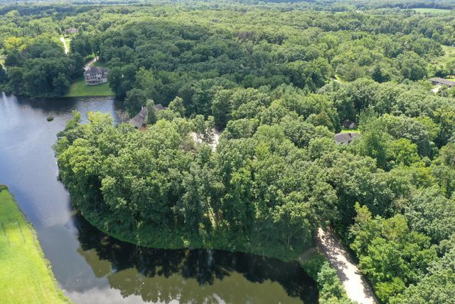 0 Freedom Lake North Court, Valparaiso, IN 46385