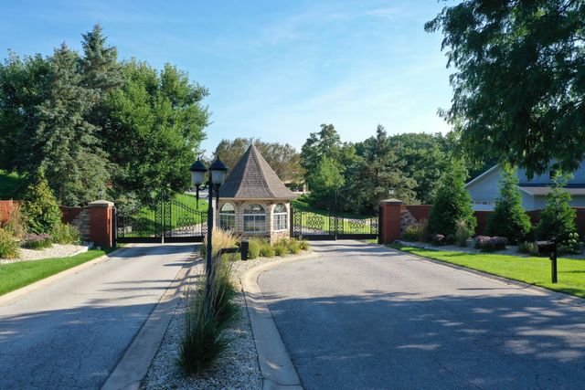 0 Freedom Lake North Court, Valparaiso, IN 46385