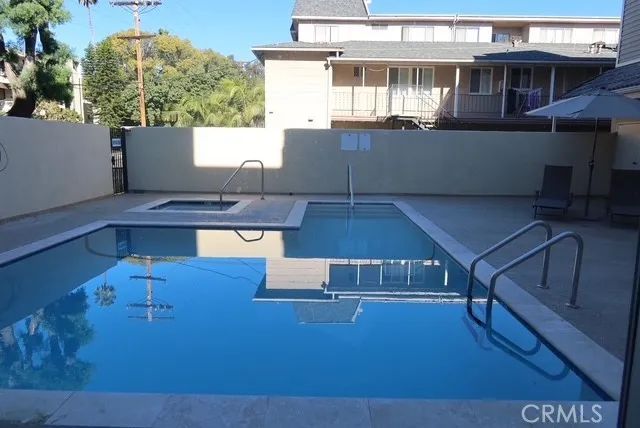 1236 N Columbus 16, Glendale, CA 91202