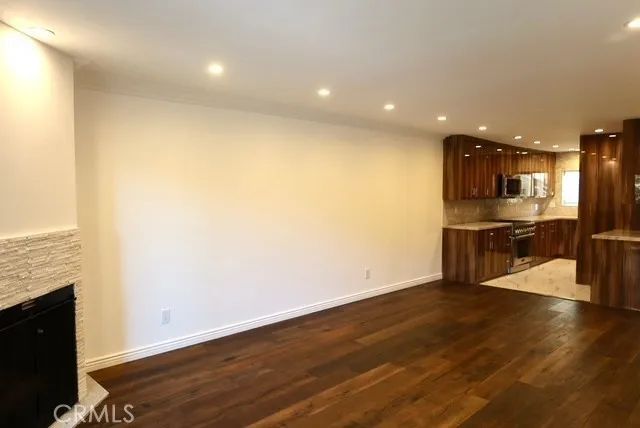 1236 N Columbus 16, Glendale, CA 91202