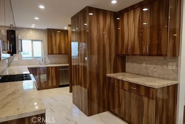 1236 N Columbus 16, Glendale, CA 91202